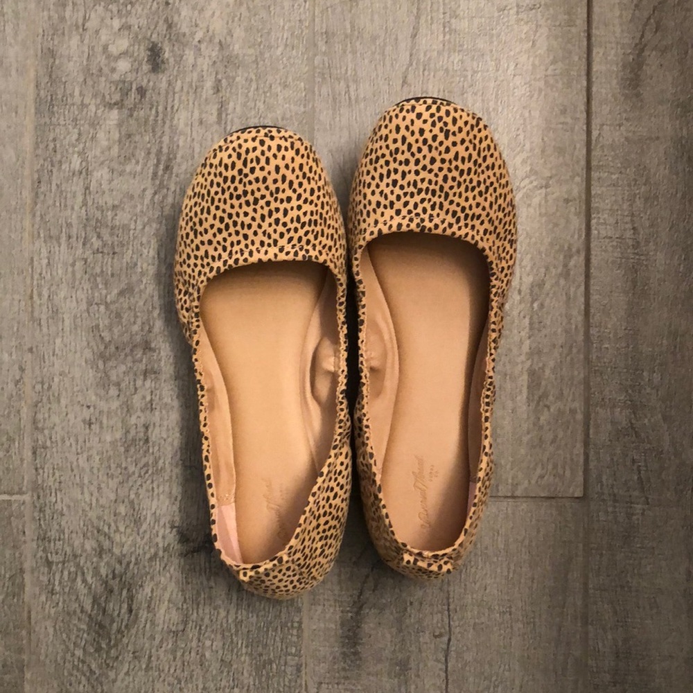 Leopard print flats